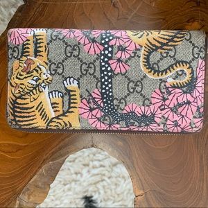 Gucci floral and tiger print wallet